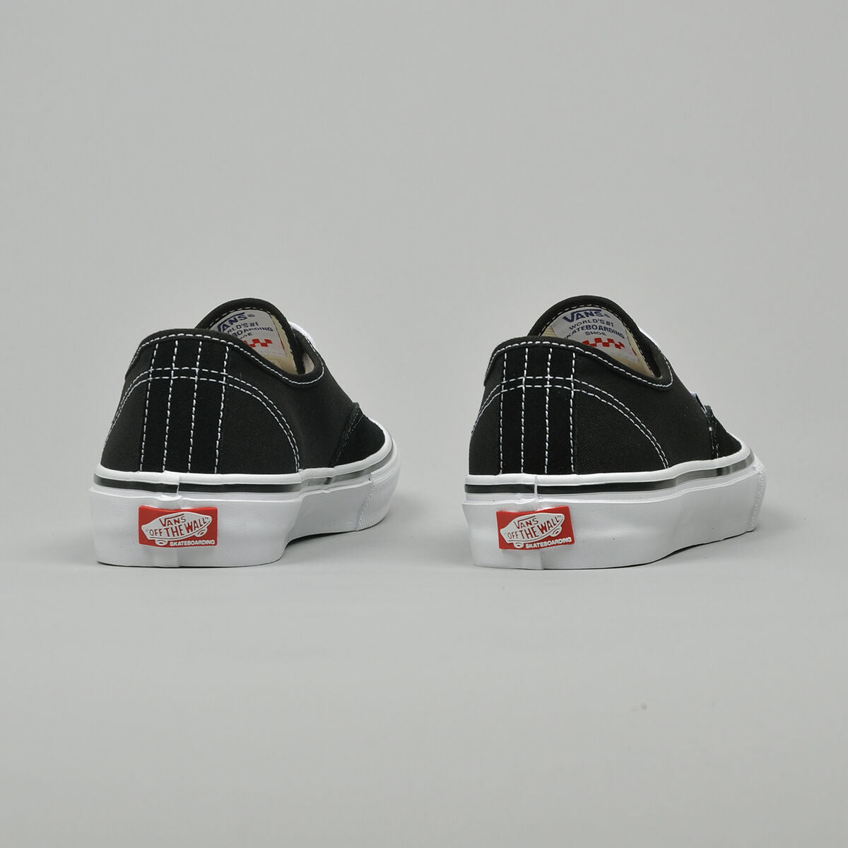 Authentic Skate Pro 'Black/White'