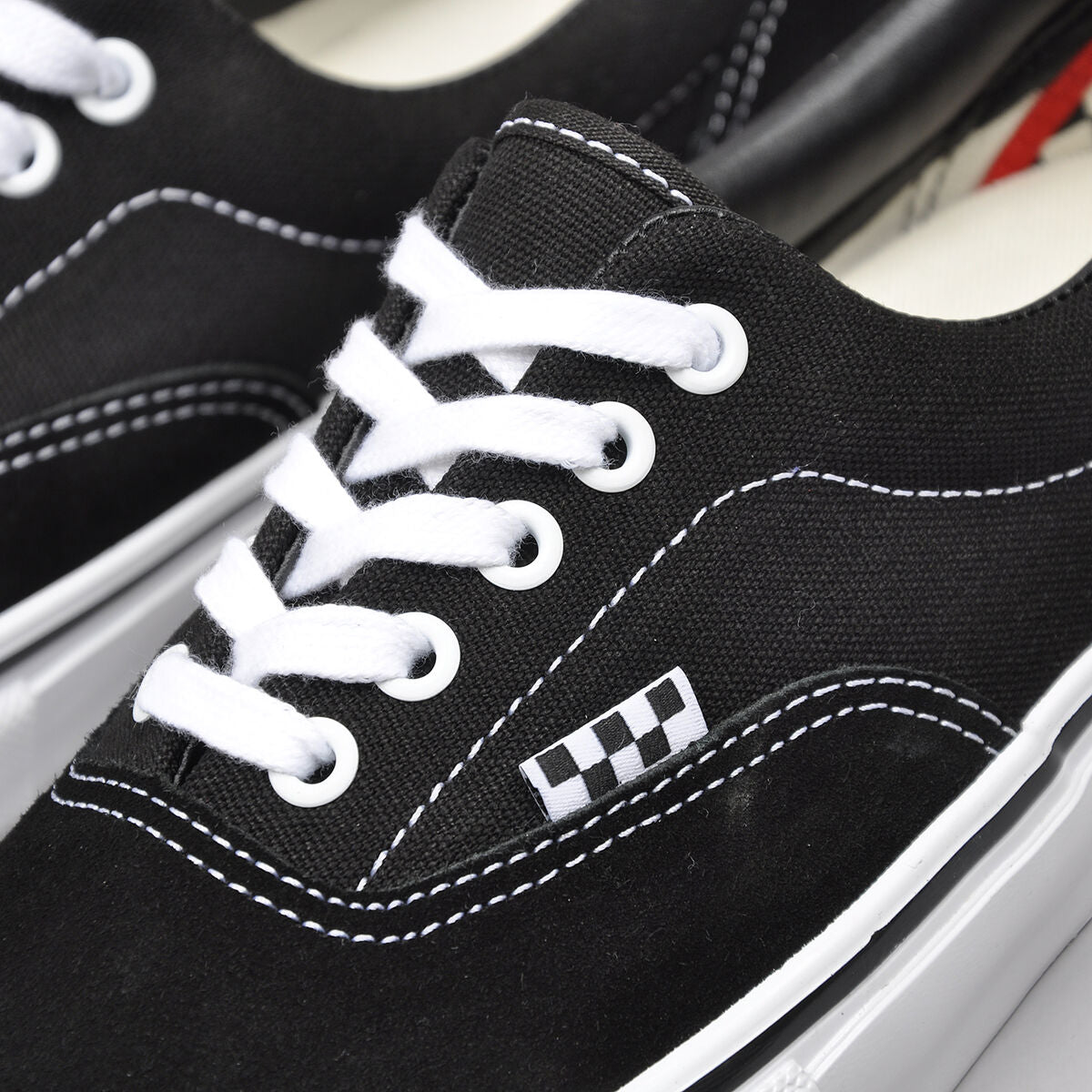 Pro Skate Vans Era Black White Original Sepatu Sneakers Vans Era
